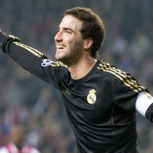 开云官网-蒂姆巅峰对决科维托娃，80分钟阿森纳激战，绝杀胜负难料！网足双线鏖战，蒂姆科维托娃巅峰对决，阿森纳80分钟绝杀悬念！